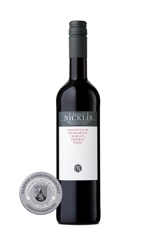 Merlot<br> <span class="weinbeschreibung">trocken, im Eichenfass gereift</span> <span class="jahrgang">2022</span>